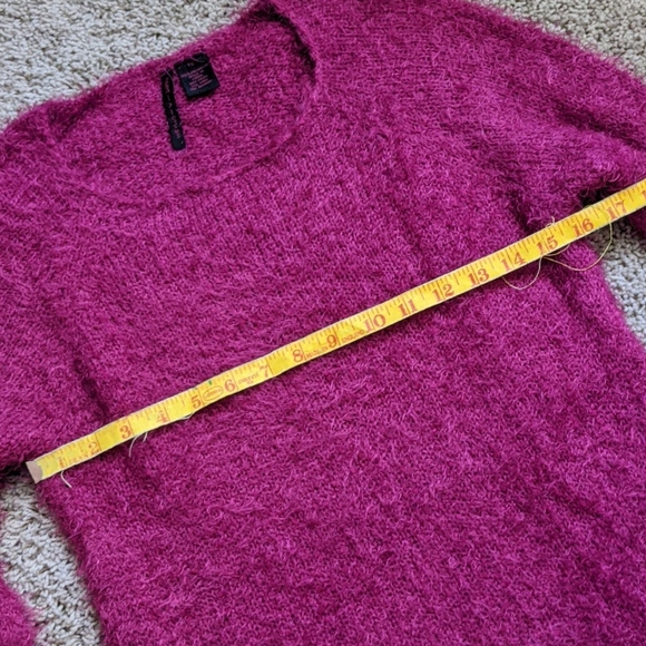 HEART~n~CRUSH FURRY SWEATER - Picture 6 of 9